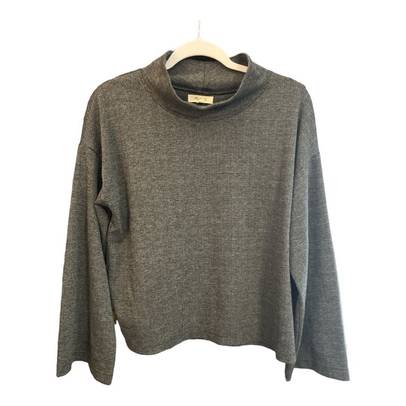 Madewell Mock Neck Cropped Blouse Size Medium M1 - Picture 1 of 3